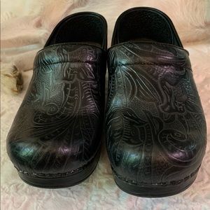 Dansko Clogs, size 39 (9)